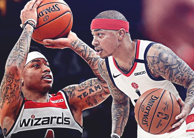 它背后是时 它背后是时