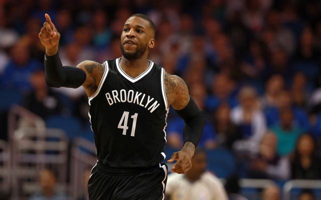 与奥尔莫的 与奥尔莫的